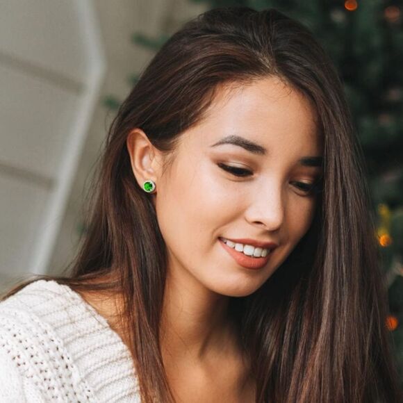 925 Sterling Silver with Emerald Green and Diamond CZ Round Halo Stud Earrings - Picture 5 of 5